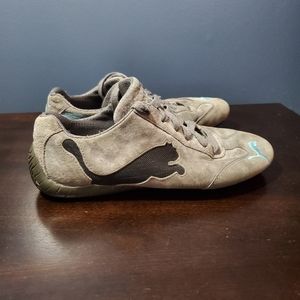Puma sneakers